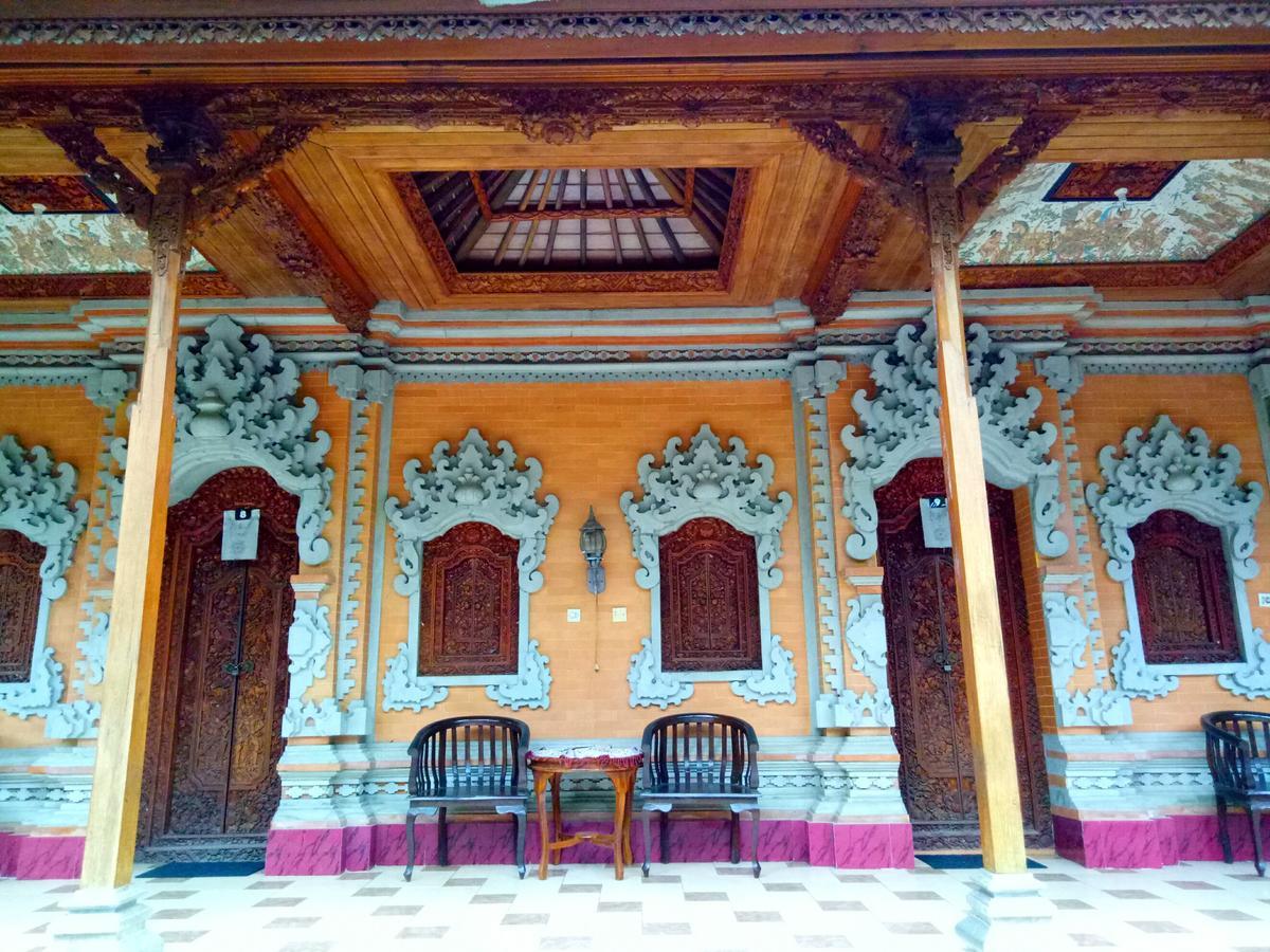 Ray Homestay Batununggul Exterior photo