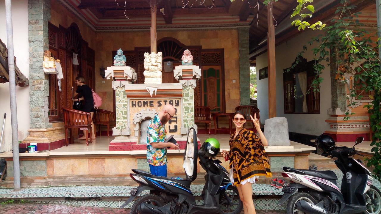 Ray Homestay Batununggul Exterior photo