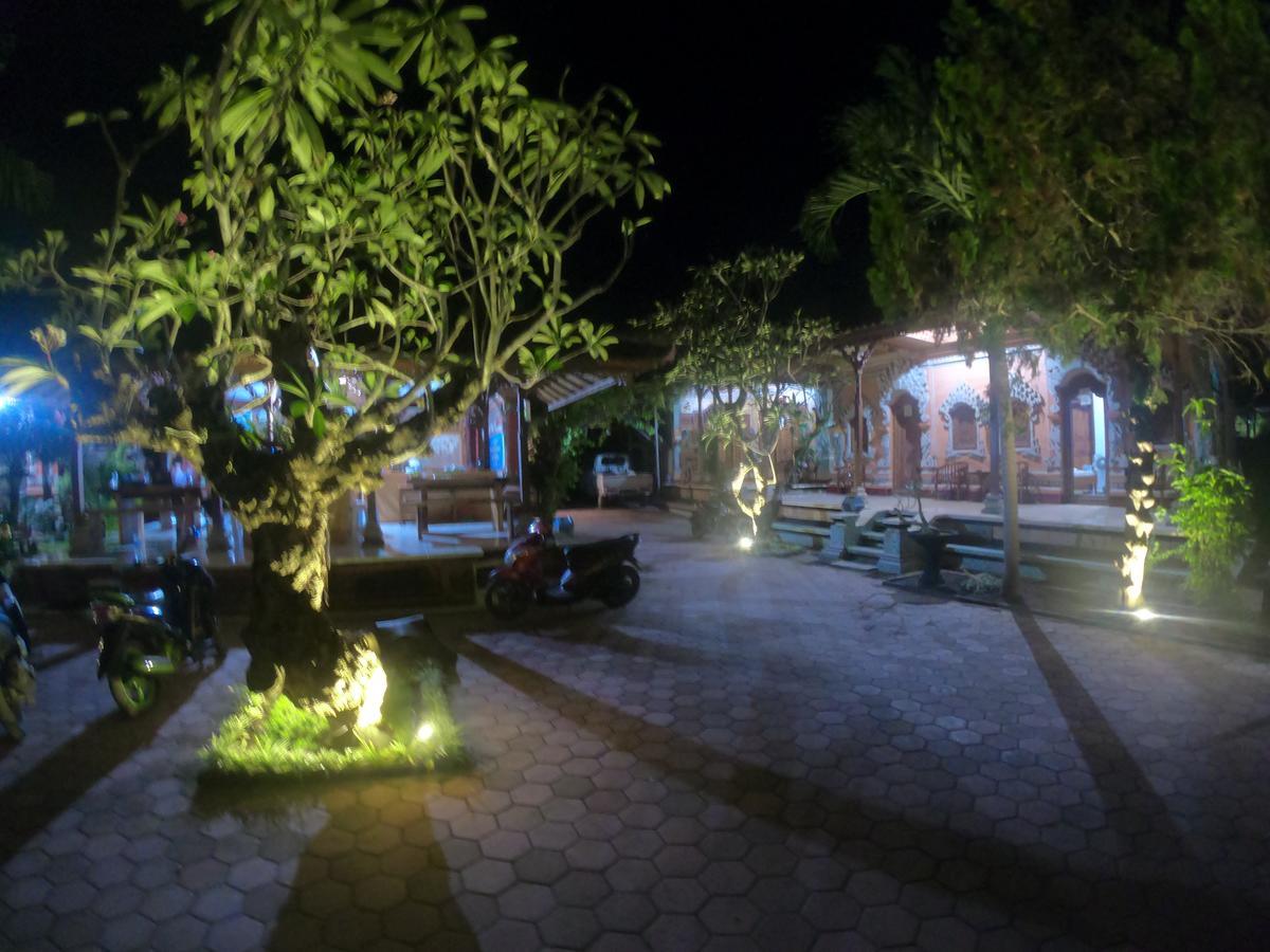 Ray Homestay Batununggul Exterior photo