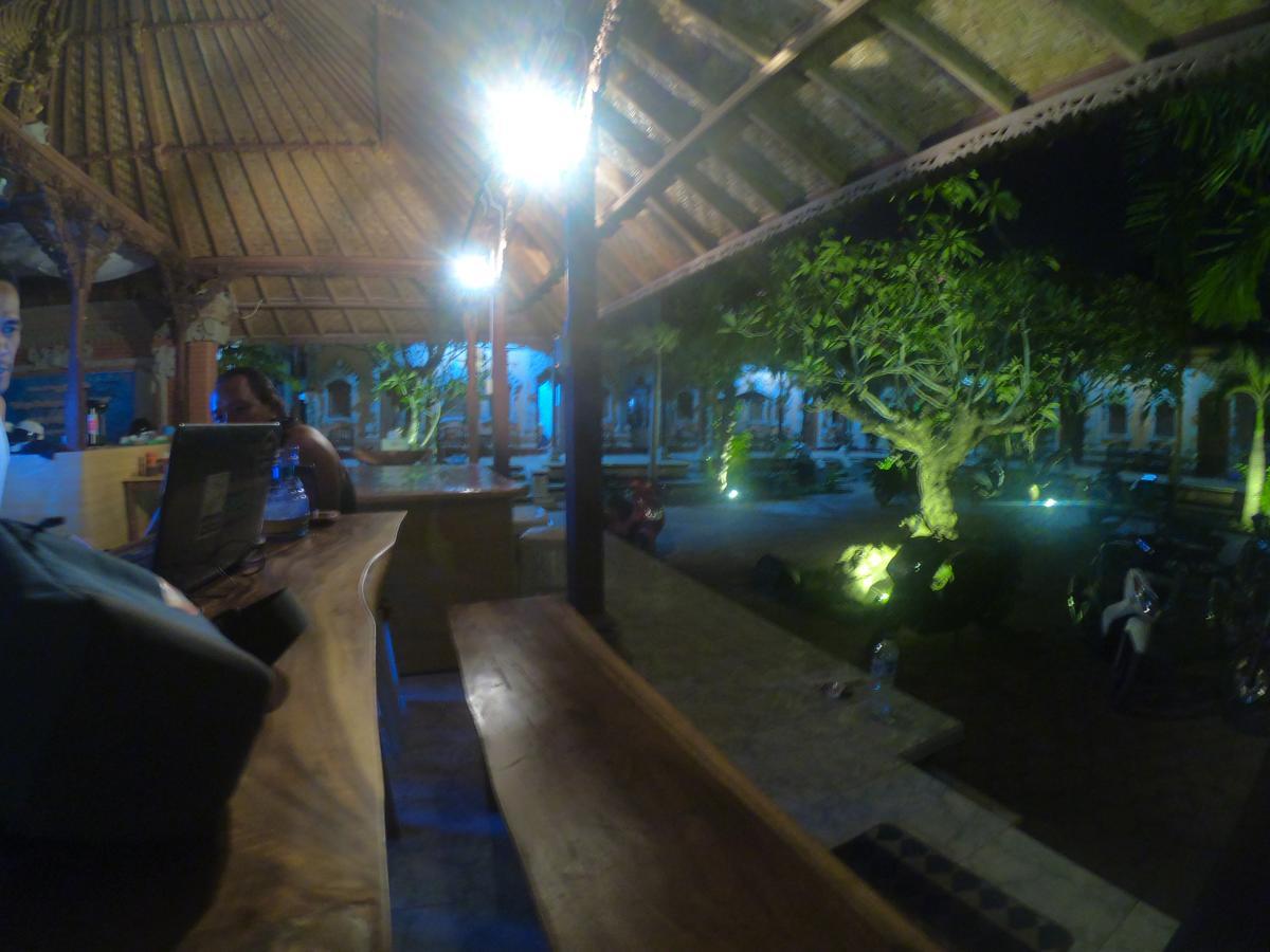 Ray Homestay Batununggul Exterior photo